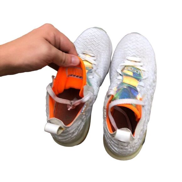 Rare 2019 Nike Lebron 17 BG 'Future Air' Size 6.5 - Picture 16 of 16